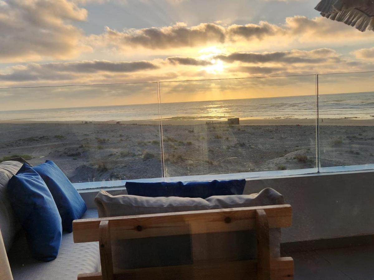 Sidi Rahal Blue View, Beachfront Wide Seaview With Pool Extérieur photo