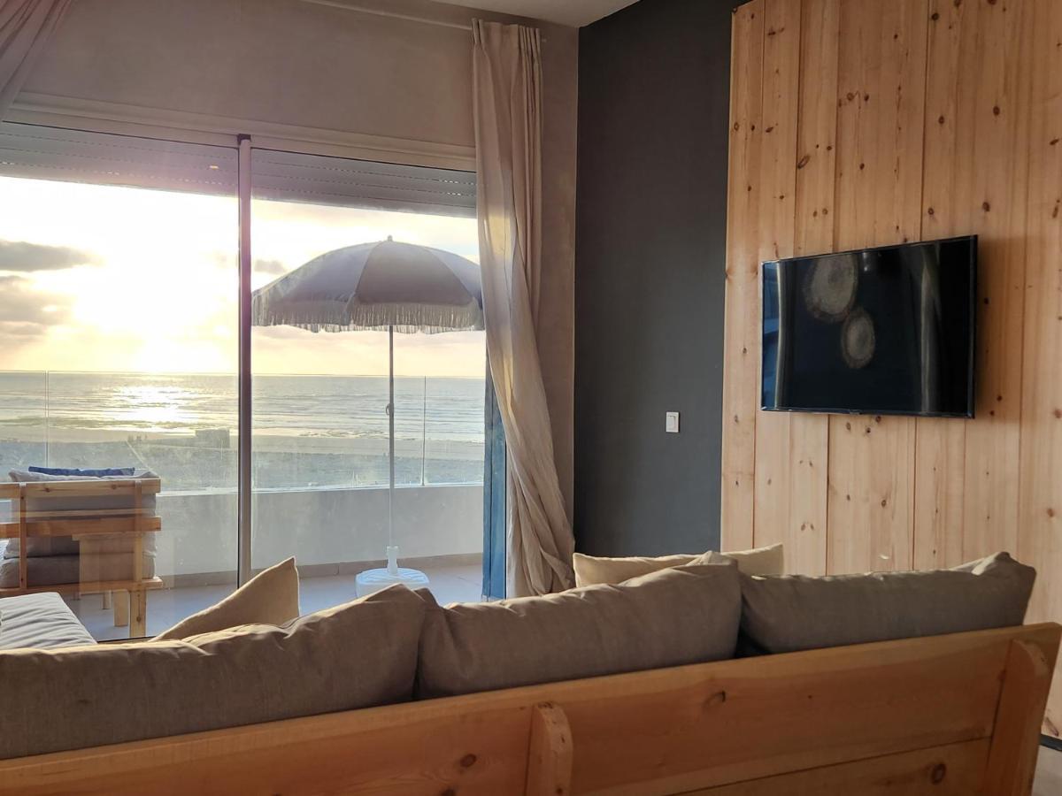 Sidi Rahal Blue View, Beachfront Wide Seaview With Pool Extérieur photo