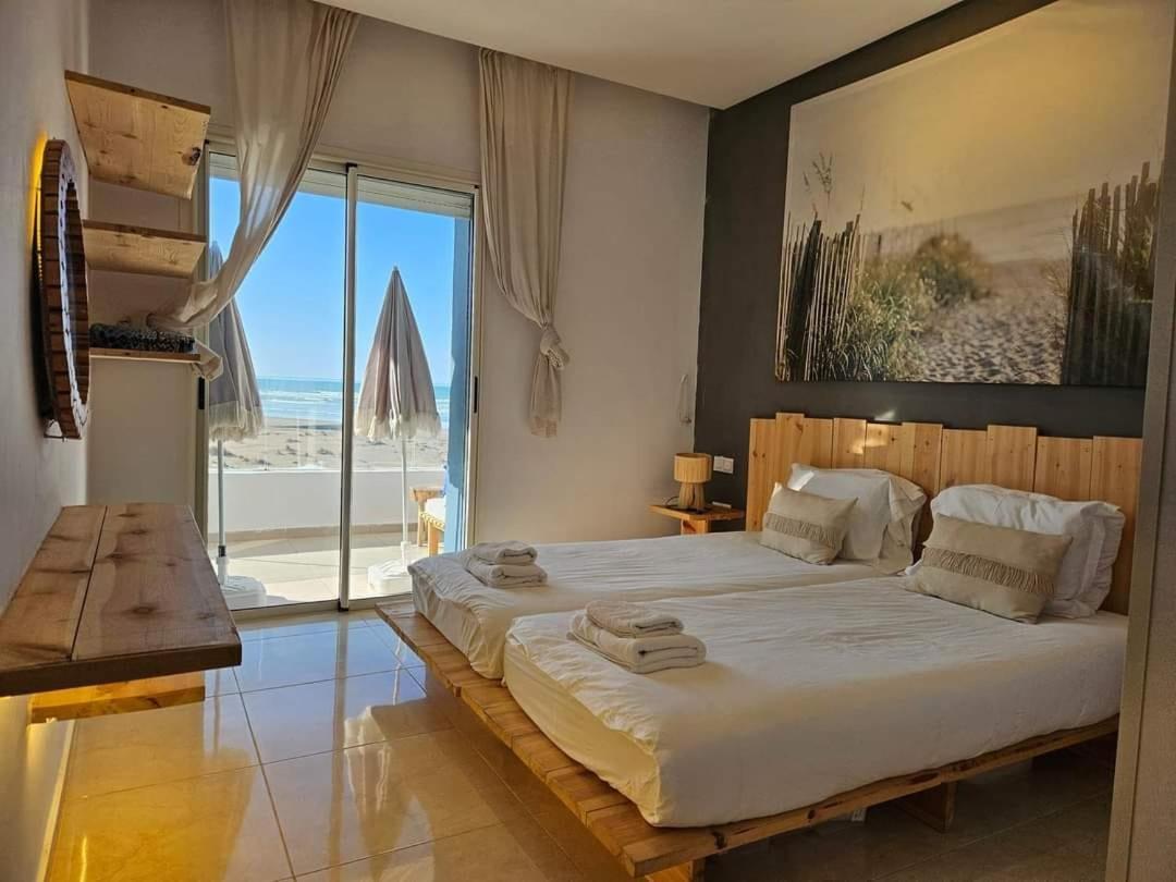 Sidi Rahal Blue View, Beachfront Wide Seaview With Pool Extérieur photo